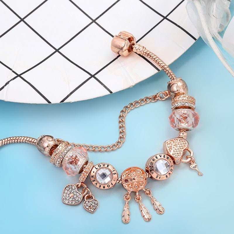 Luna™ | Bracelet Élégant avec Roses Romantiques et Pendentifs Argentés